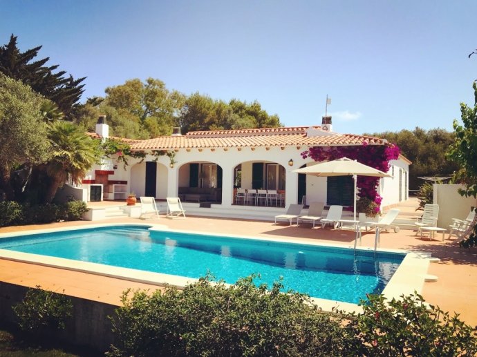 VILLA RAIA-Binibeca Nou: 5 bed, private pool, walk to BeachRestaurant